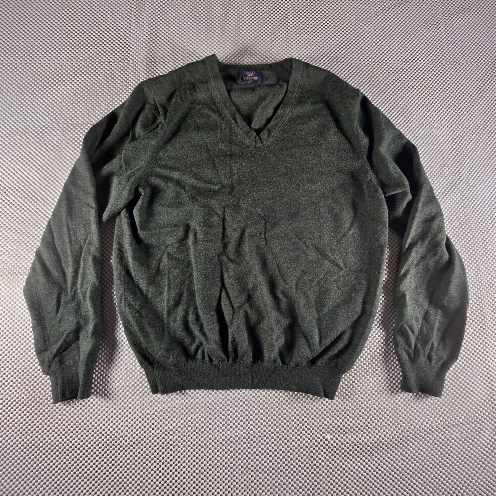 Brooks Brothers 346 Mens M Extra Fine Merino Wool V Neck Sweater Dark Green